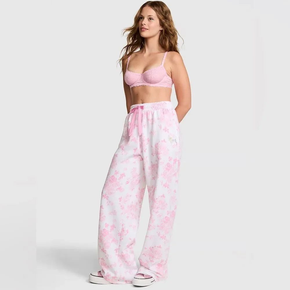 NWT! *PINK X LOVESHACKFANCY* WIDE-LEG SWEATPANTS SZ M NFT!